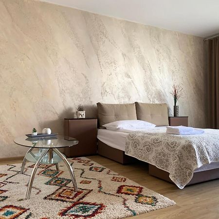 Elegantza Suites Braşov Extérieur photo