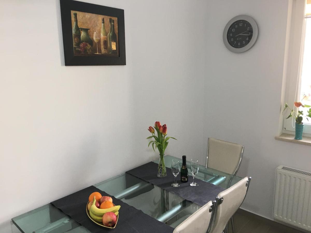 Elegantza Suites Braşov Extérieur photo